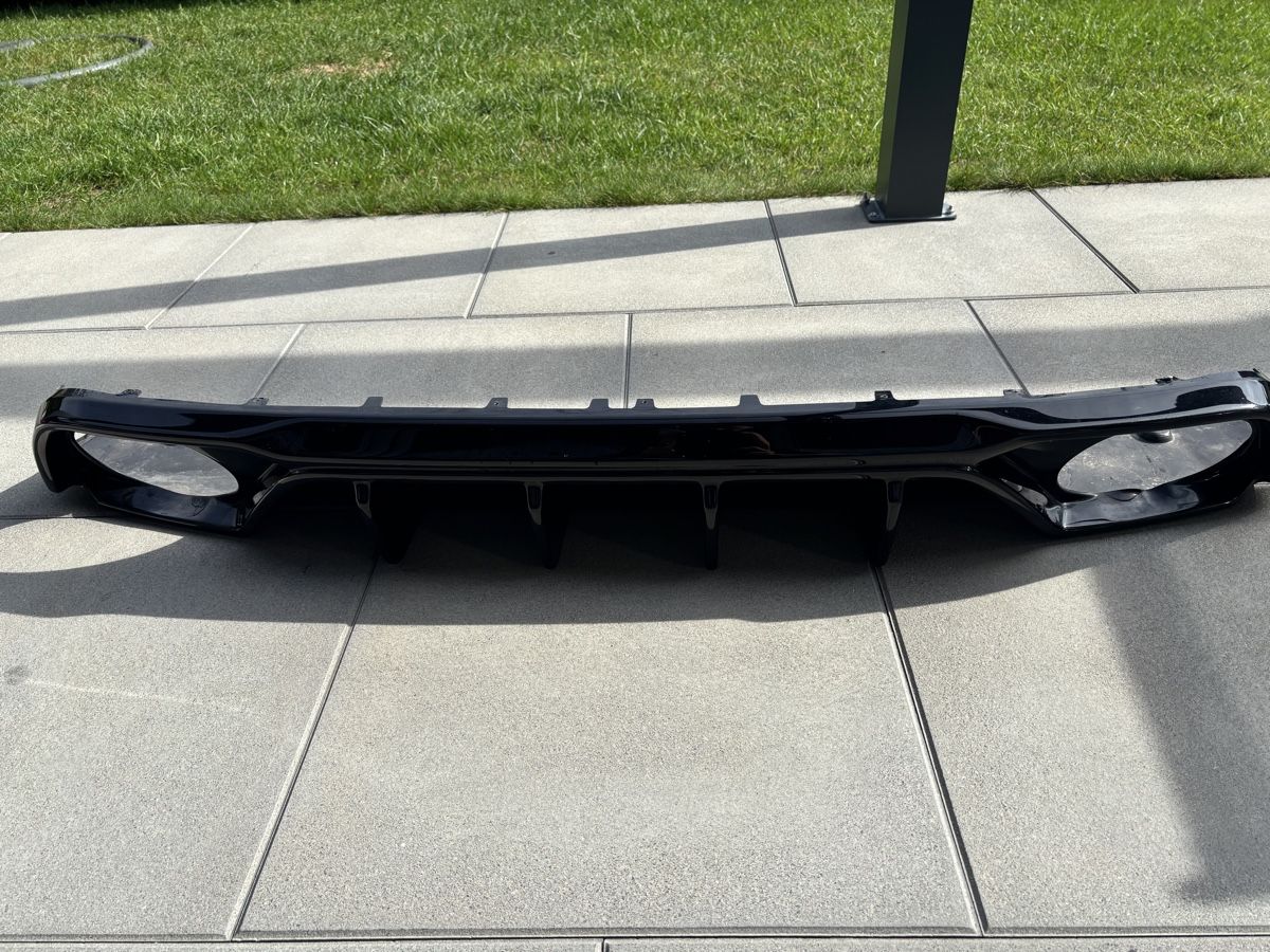 Audi Accessori per altri veicoli: Audi RS3 8Y Diffusor inkl. Flaps Heckansatz – Usato da Niederlenz venduto da fis_hfy5 1