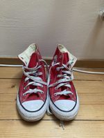 red chuck taylor converse 37.5