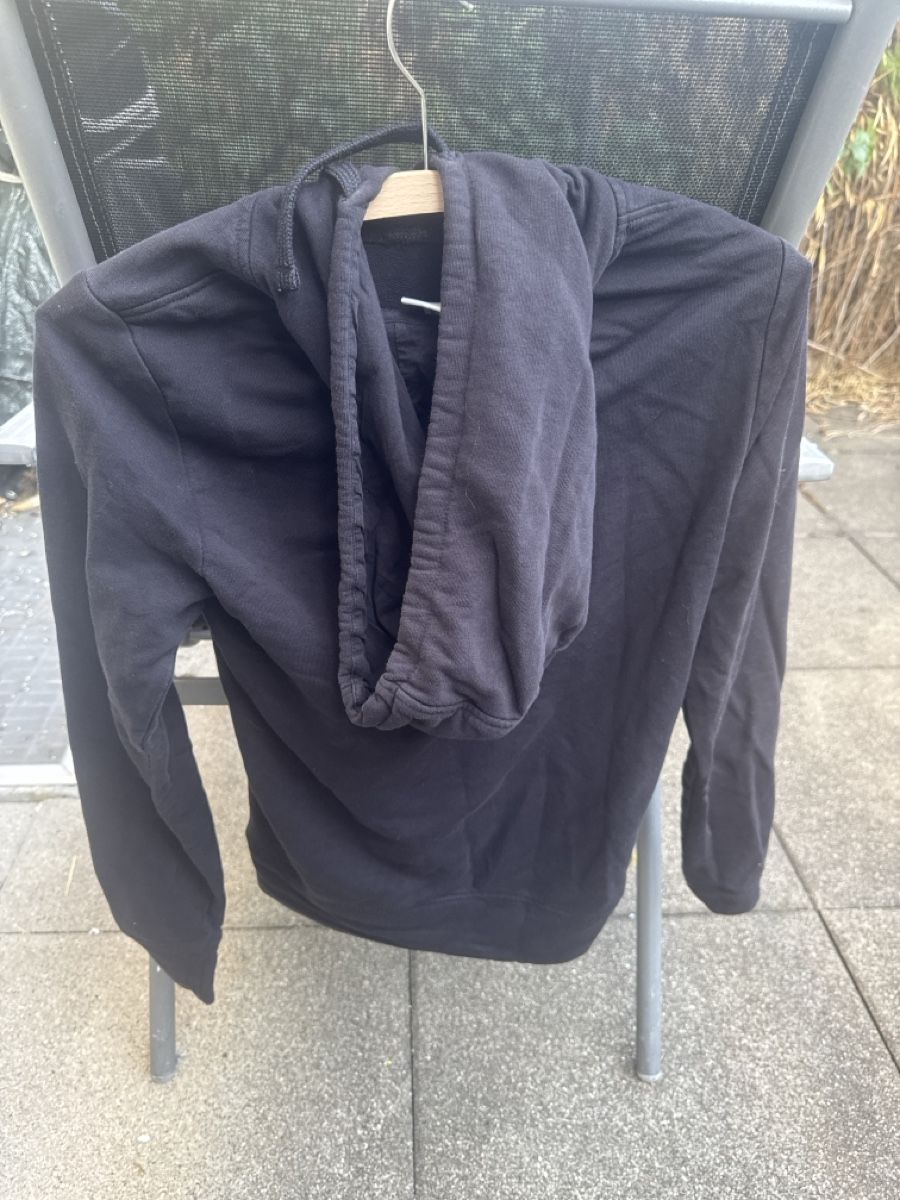Champion Pulls & Sweat-shirts: Champion Kapuzenpullover schwarz  – D'occasion à Reinach BL par jessihome 1