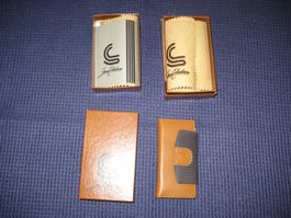 2 Schlüsselanhänger aus Leder