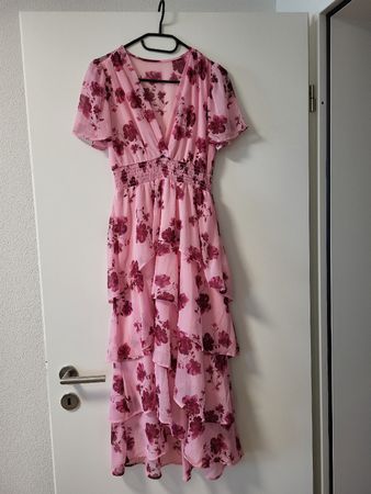 Kleid Blumenmuster pink Grösse S neuwertig