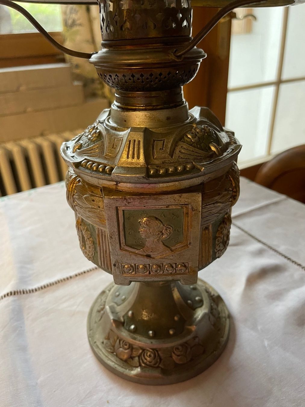 Lampen: Antik Petrollampe - lampe à pétrole ancienne – Gebraucht aus La Croix (Lutry) von Sporades 2
