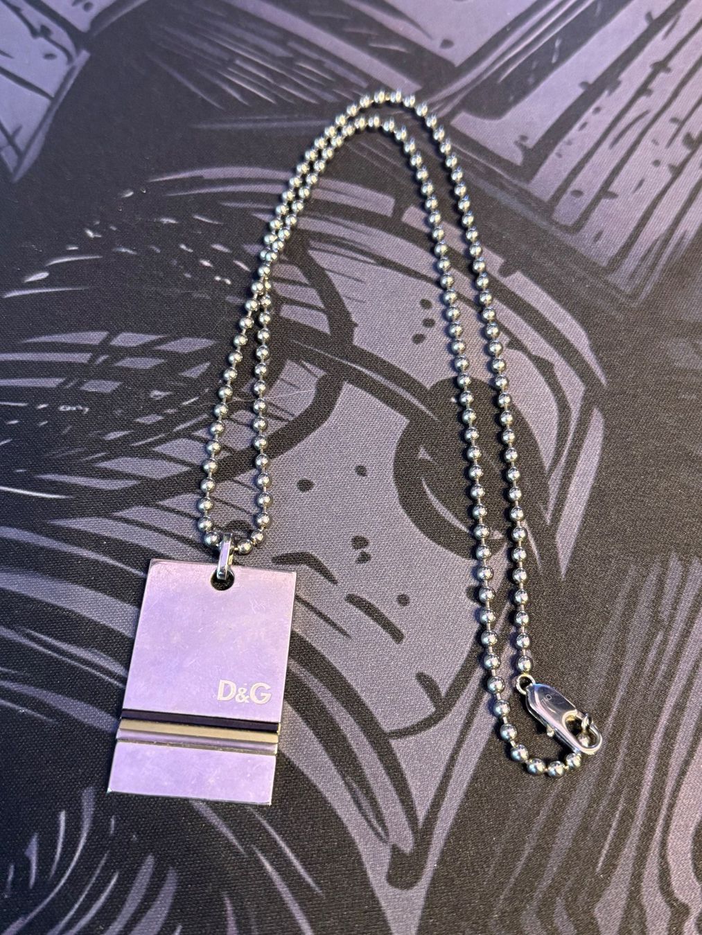Catenine: Collier Dolce & Gabbana - D&G Necklace – Usato da Plan-les-Ouates venduto da de_lia