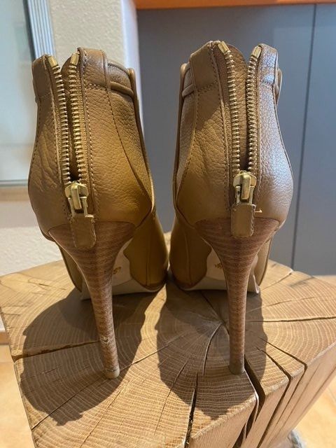 Scarpe da donna: Beige Stiefeletten Liliput – Usato da Nuerensdorf venduto da ghi_b7xs 3
