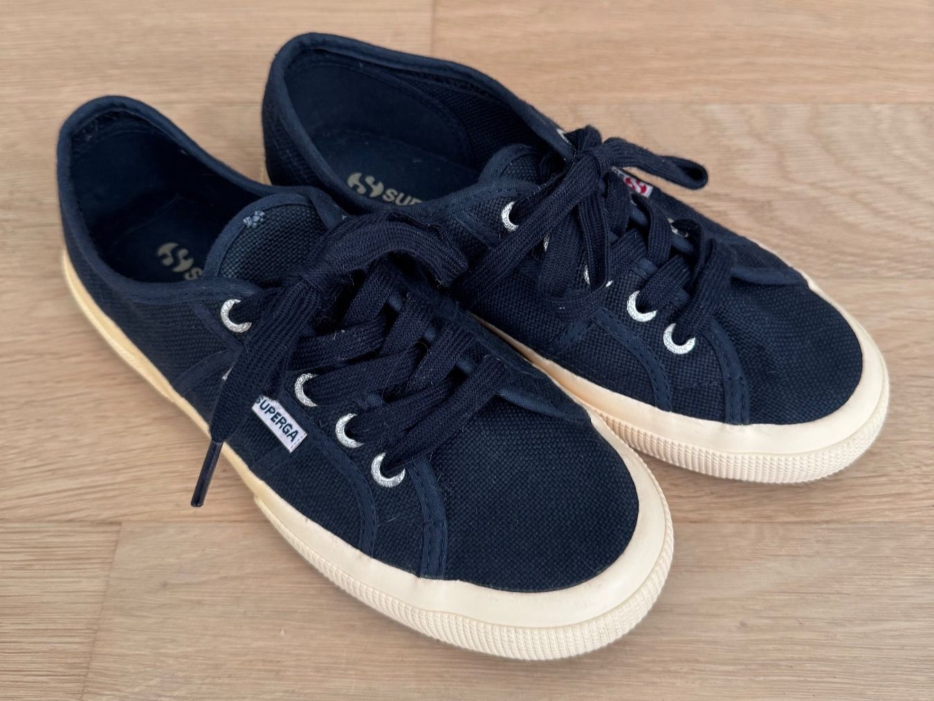 Superga Scarpe da uomo: Superga Schuhe (Gr. 36) – Nuovo (secondo la descrizione) da Dübendorf venduto da kmag-20