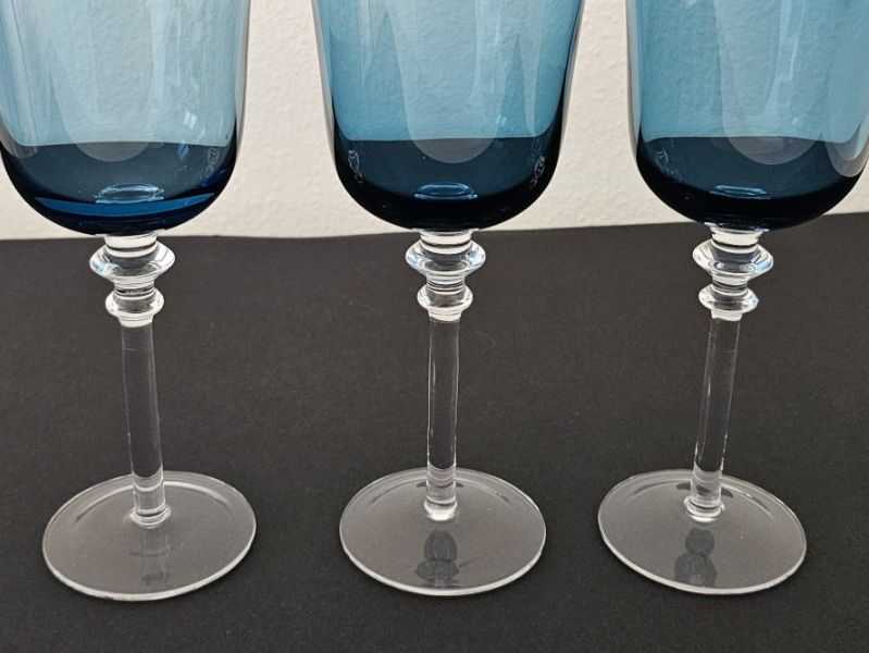 Bicchieri: 3er Set elegante blaue Weingläser Vintage – Usato da Pfäffikon ZH venduto da eric0113 4