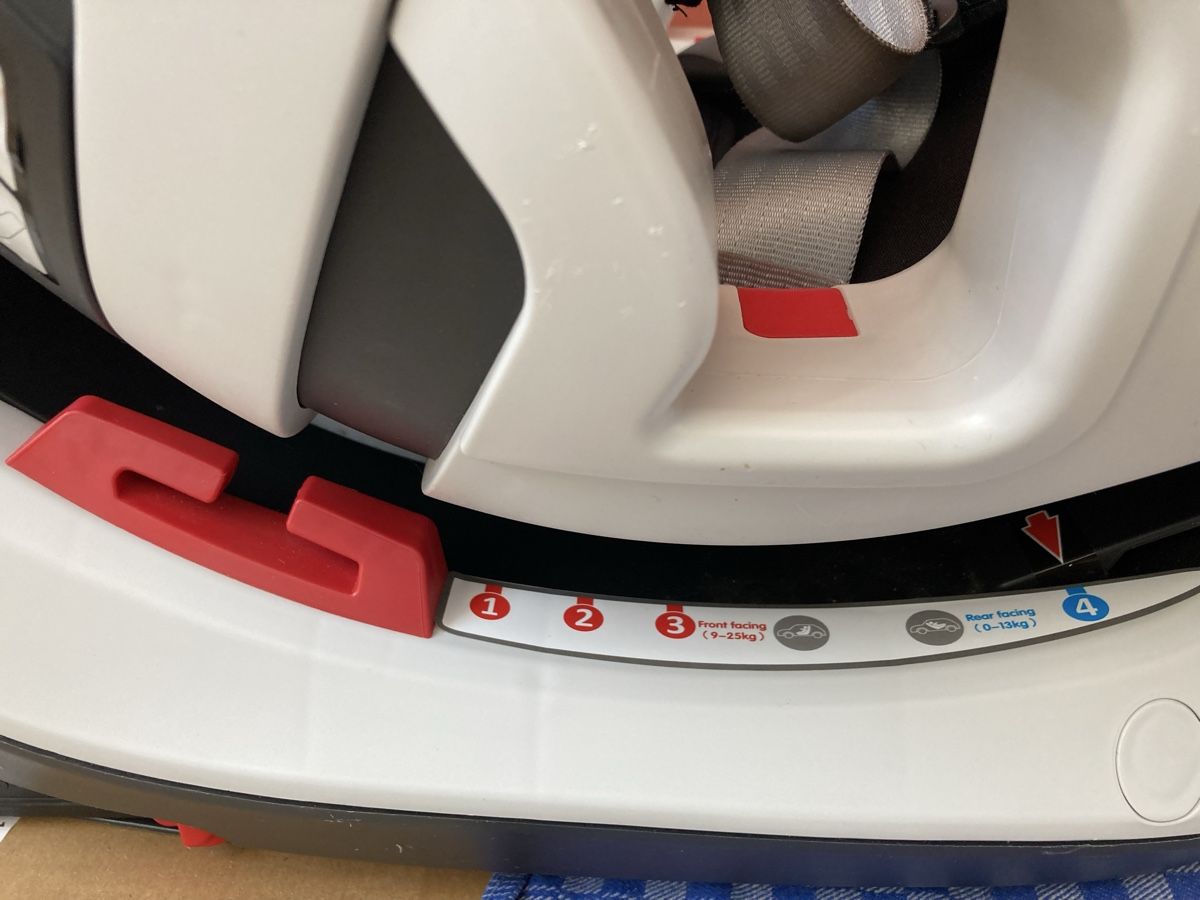 Chicco Seggiolini per auto: Chaise auto Chicco – Usato da Peseux venduto da effepi 4