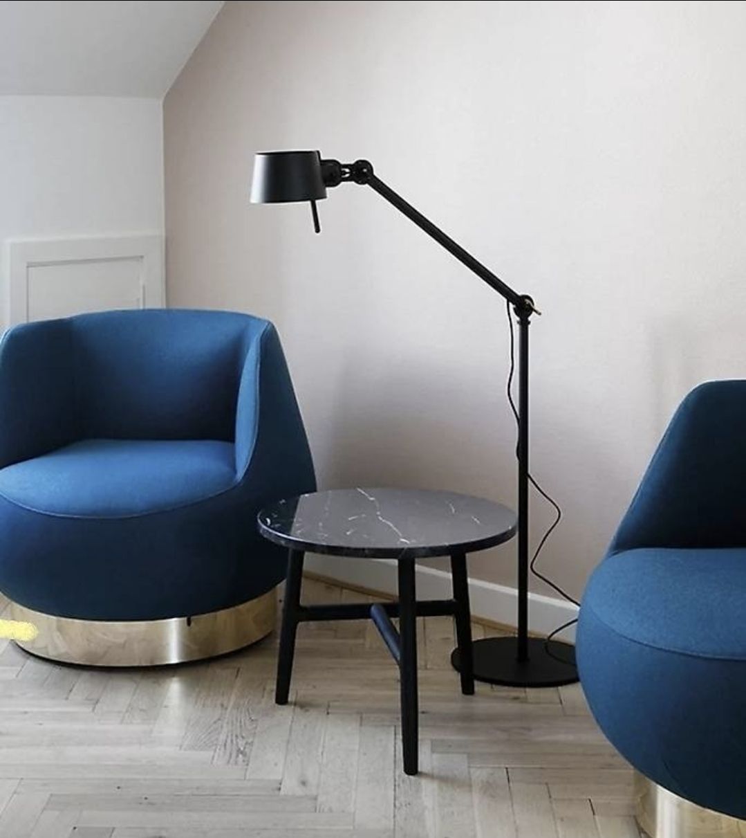 Lampade: zwei Original TONONE Stehleuchte Bolt Floor – Nuovo (secondo la descrizione) da Niederlenz venduto da zobi2