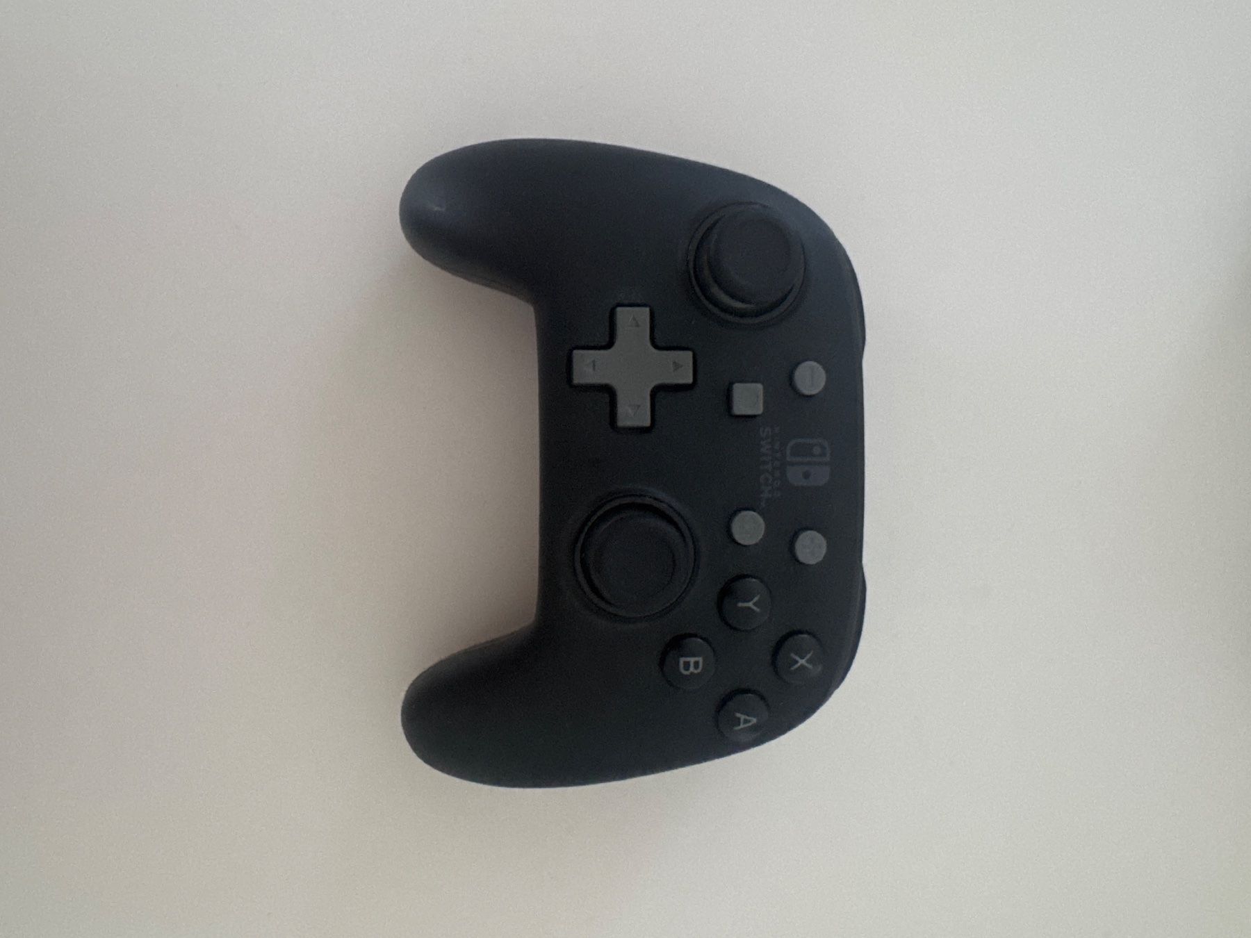 Nintendo Console: Controller Nintendo Switch schwarz – Usato da Adliswil venduto da mor_fam