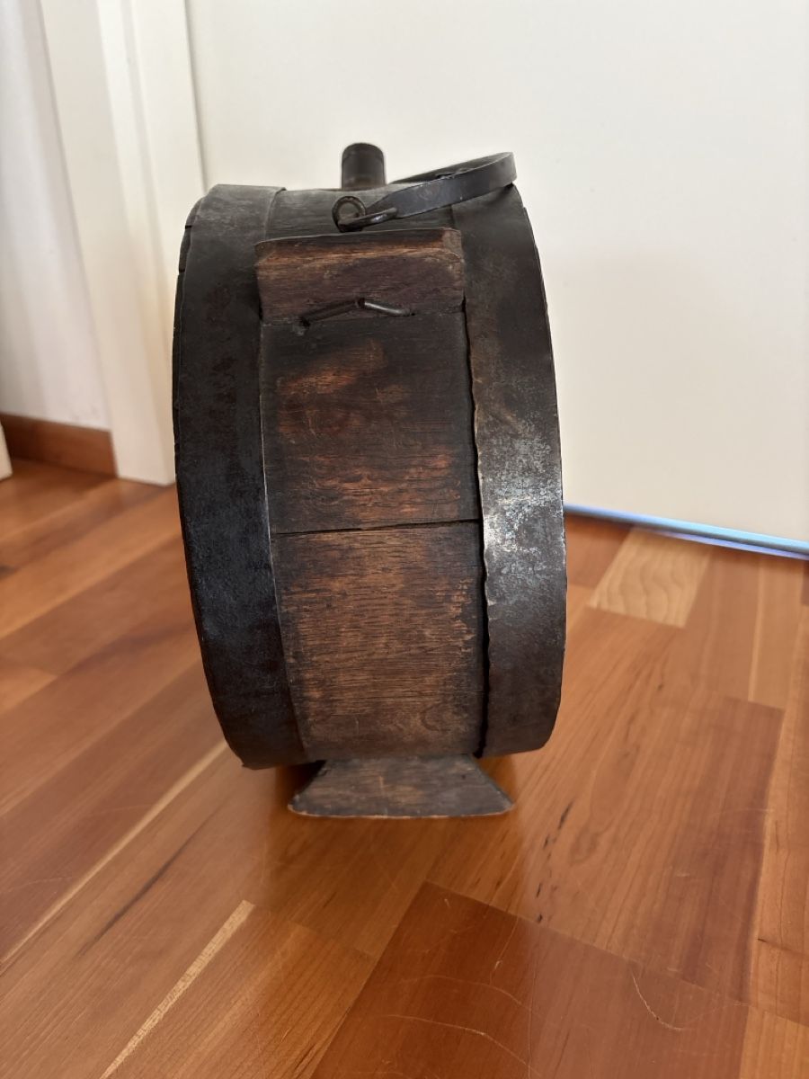 Zubehör: alte Fass-Flasche aus Holz – Gebraucht aus Rümlang von euqinom16 3