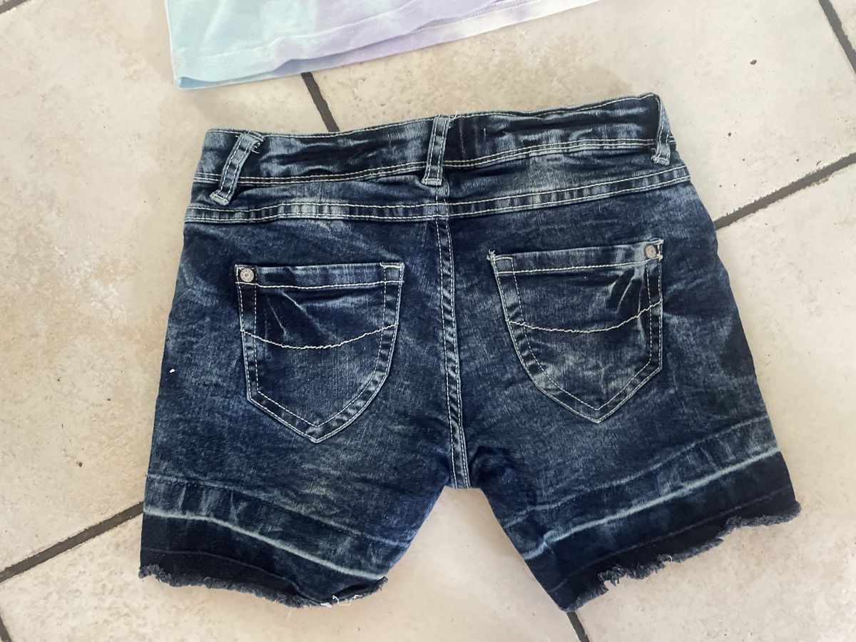 Lotti & Set di vestiti: Süsses Sommerset Gr.140 – Usato da Obergerlafingen venduto da cabo4 1