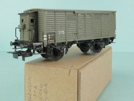 Märklin 312 gedeckter Güterwagen grau - Guss