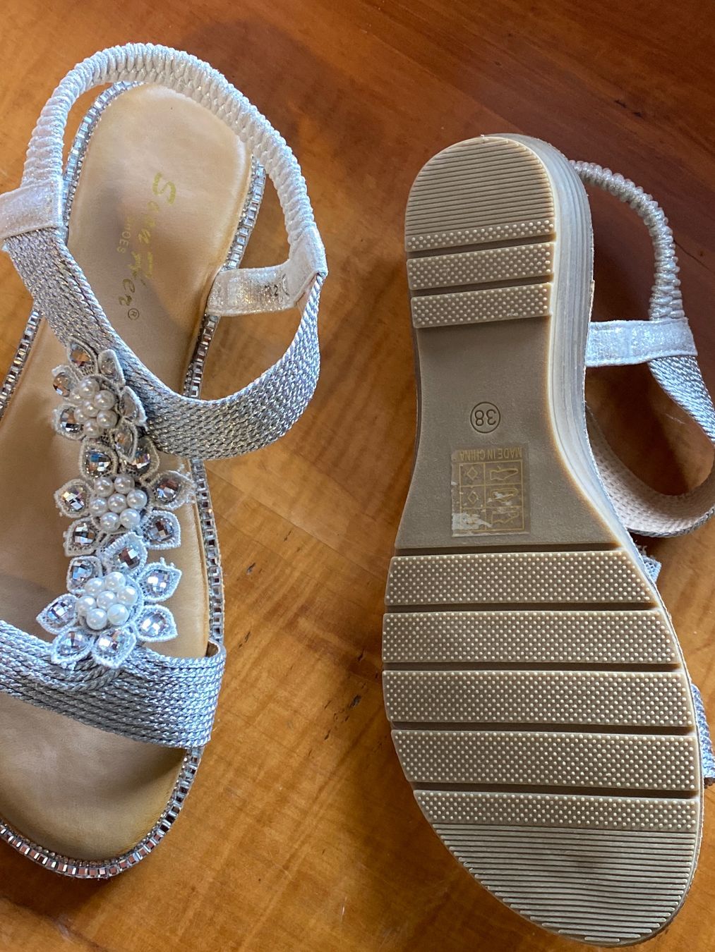 Scarpe da donna: DAMEN SANDALEN-SILBER – Nuovo e nell'imballaggio originale da Meienried venduto da ManuelaBoutique 2