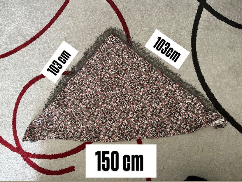 Foulard & Sciarpe: S.Oliver Halstuch mit Blumenmuster – Nuovo (secondo la descrizione) da Wetzikon ZH venduto da oez_fl2f 3