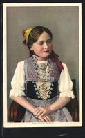 Appenzell, Appenzeller Mädchen in Trach