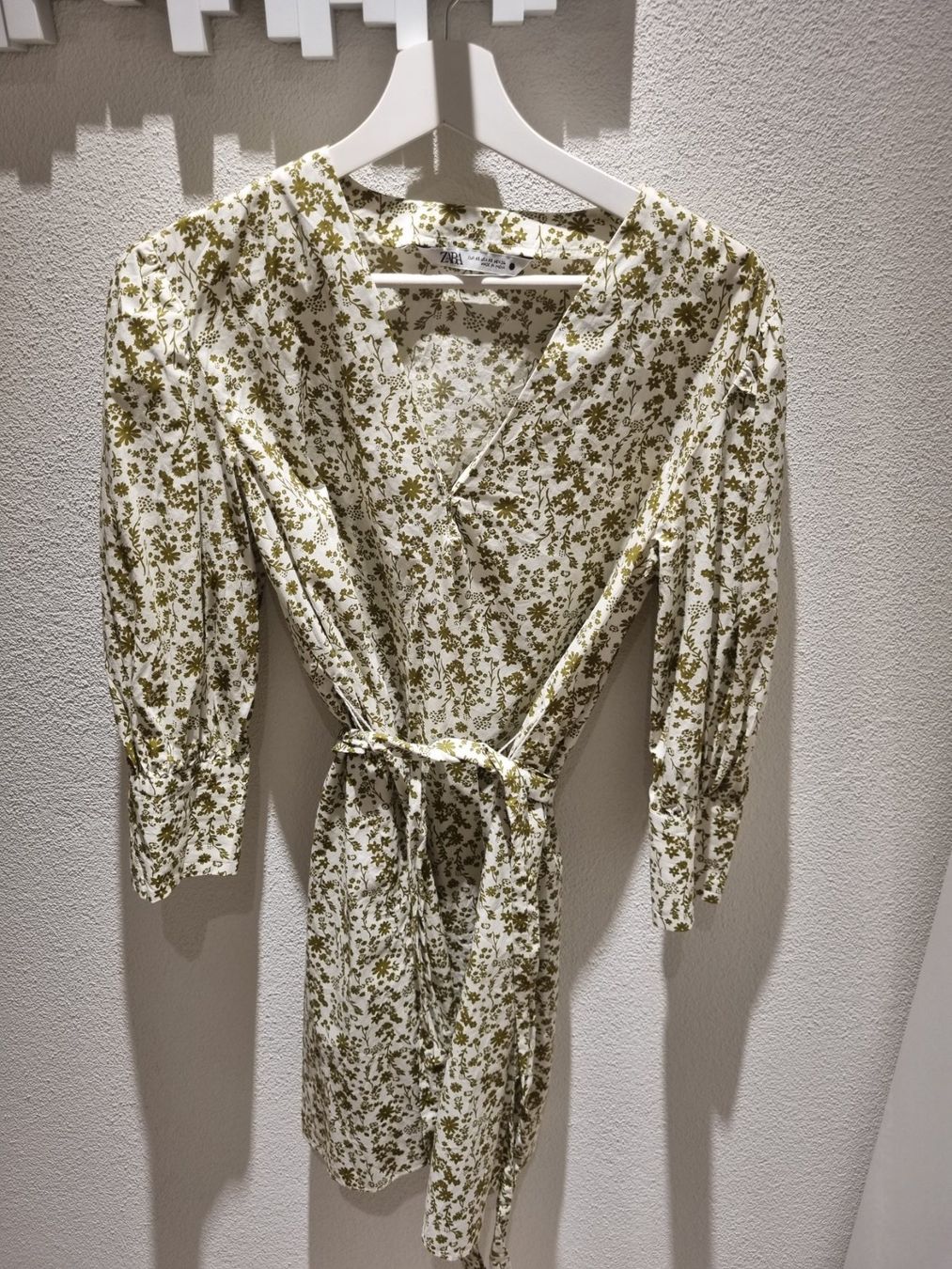 Zara Vestiti: Kleid Zara – Usato da Bülach venduto da cf96