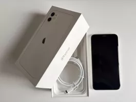 Apple iPhone 11 weiss