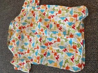 Chemises, T-shirts & Polos: Chemise manches courtes t.116 – D'occasion à Boudry par Lamue01 1