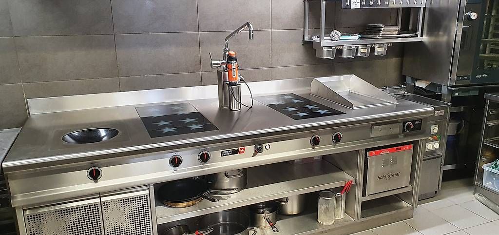Cucine complete: Fourneau induction professionnel MENU SYSTEM- Excellent état – Usato da Carrouge venduto da mimich57 3