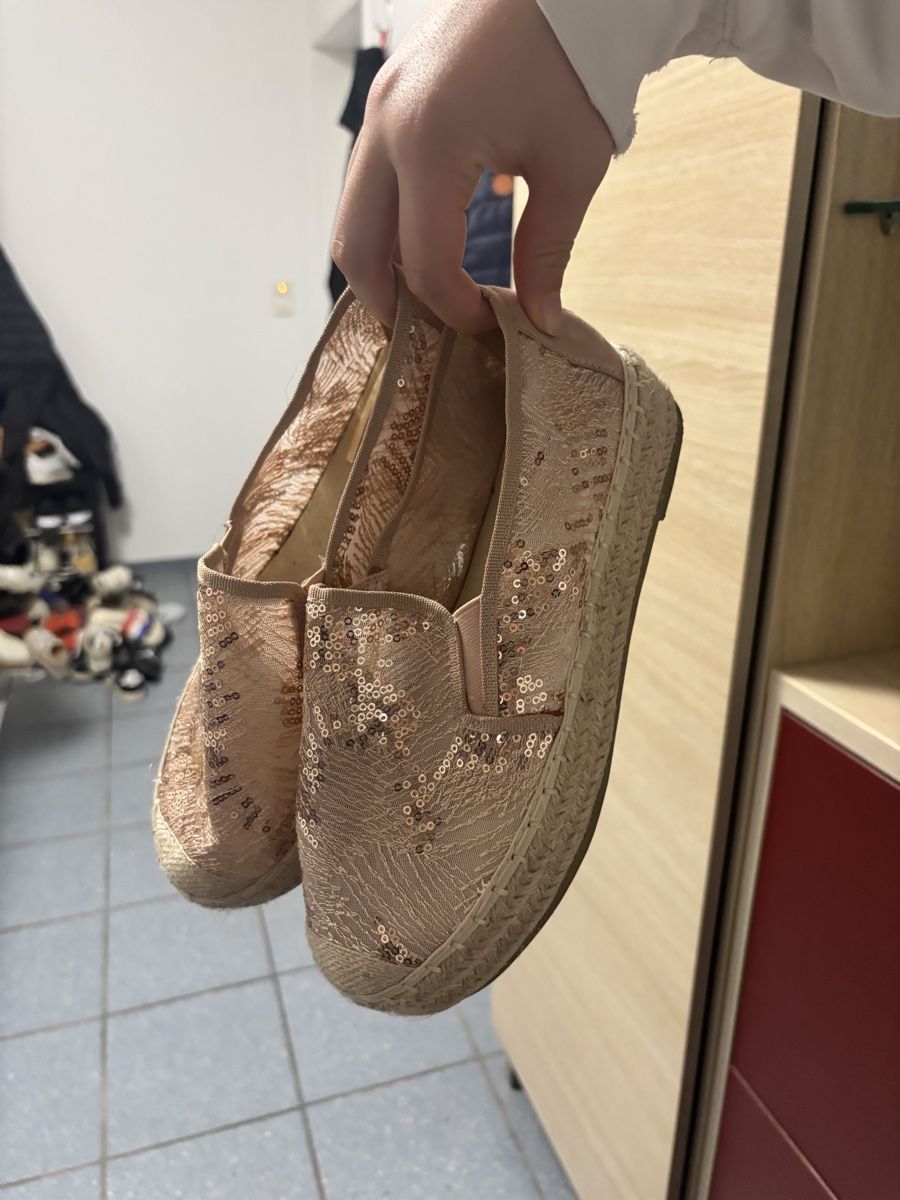 Scarpe da donna: Pailletten Espadrilles – Nuovo (secondo la descrizione) da Adliswil venduto da lia_f7dp 1