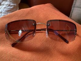 Lunettes de soleil à perles