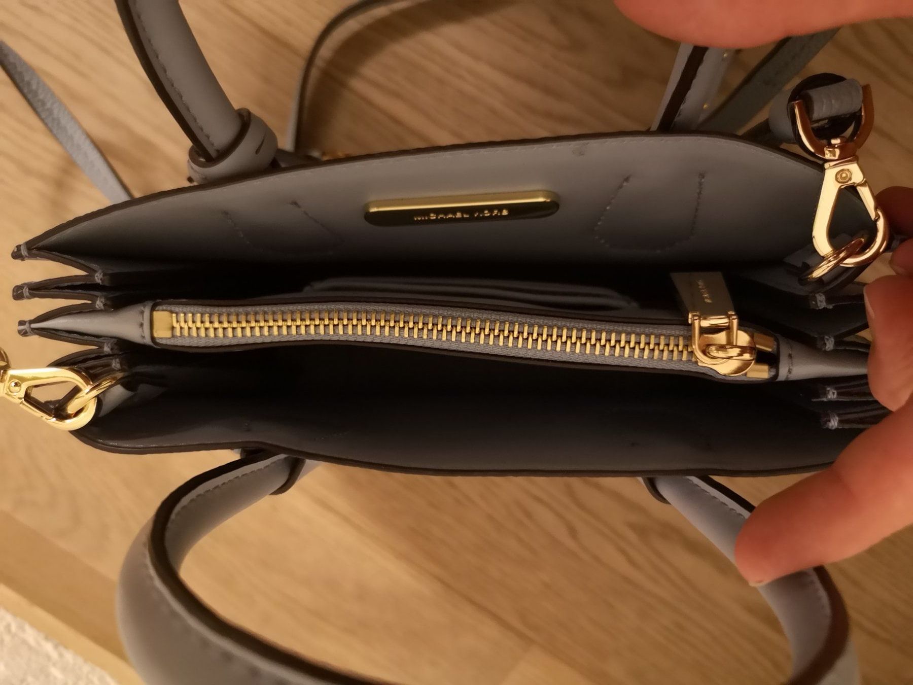 Michael Kors Sacs femmes: Original Michael Kors Tasche hellblau – Neuf (Voir description) à Stein AR par elifi88 4