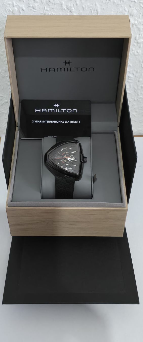 Hamilton Orologi: HAMILTON Shaped Ventura Elvis80 Skeleton Dragon Noir – Usato da Les Acacias venduto da watinjo 6