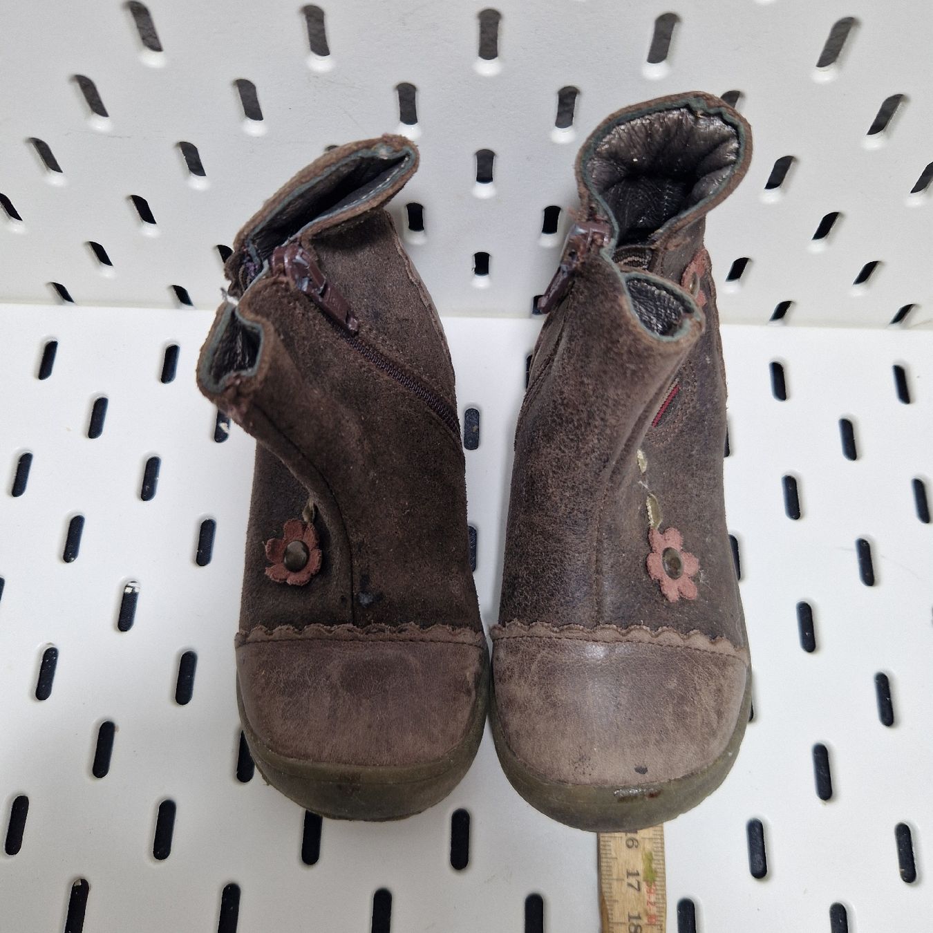 Vertbaudet Scarpe per ragazzi: Süsse, handgemachte Kinderschuhe, Verbeudet – Usato da Gwatt (Thun) venduto da Letzte-Chance-III 5