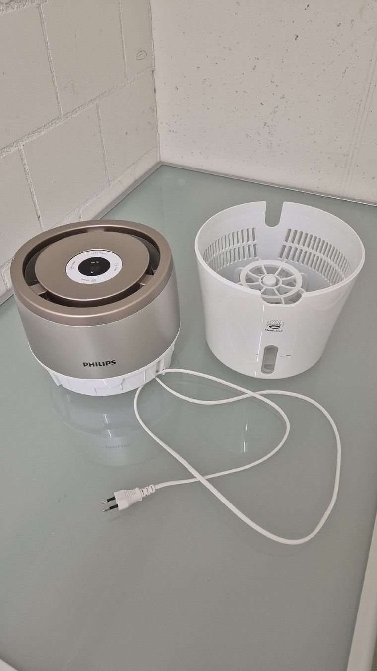 Philips Humidificateurs: Luftbefeuchter – D'occasion à Allschwil par Wizard2 2