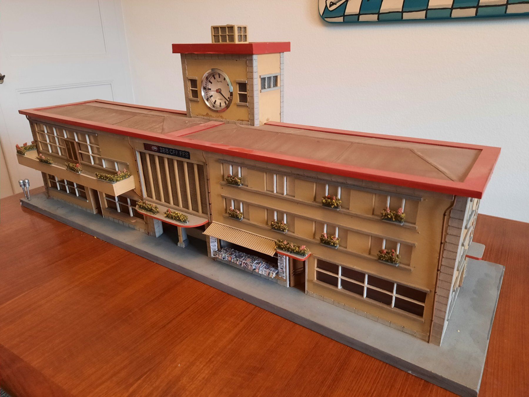 Modellini di ferrovie: Bahnhof Holzmodell Spur 0 – Usato da Zuerich venduto da polka007