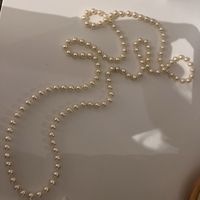 Nice pearl necklace 