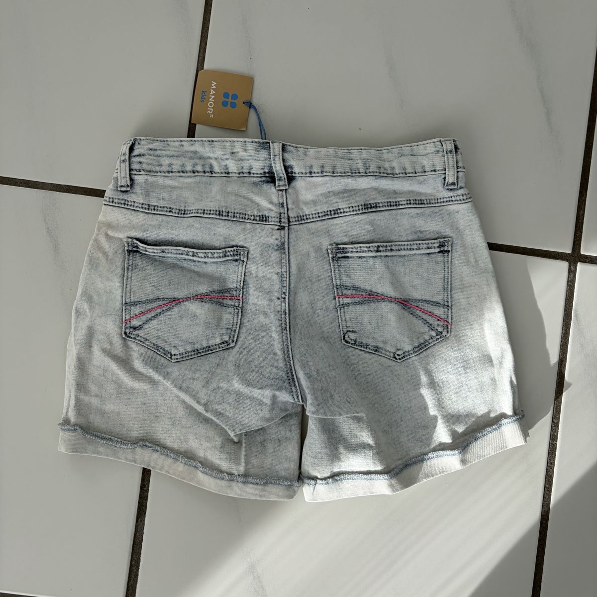 Manor Pantaloni: Manor Girls' Jeans Shorts – Nuovo e nell'imballaggio originale da Opfikon venduto da ZDem 1