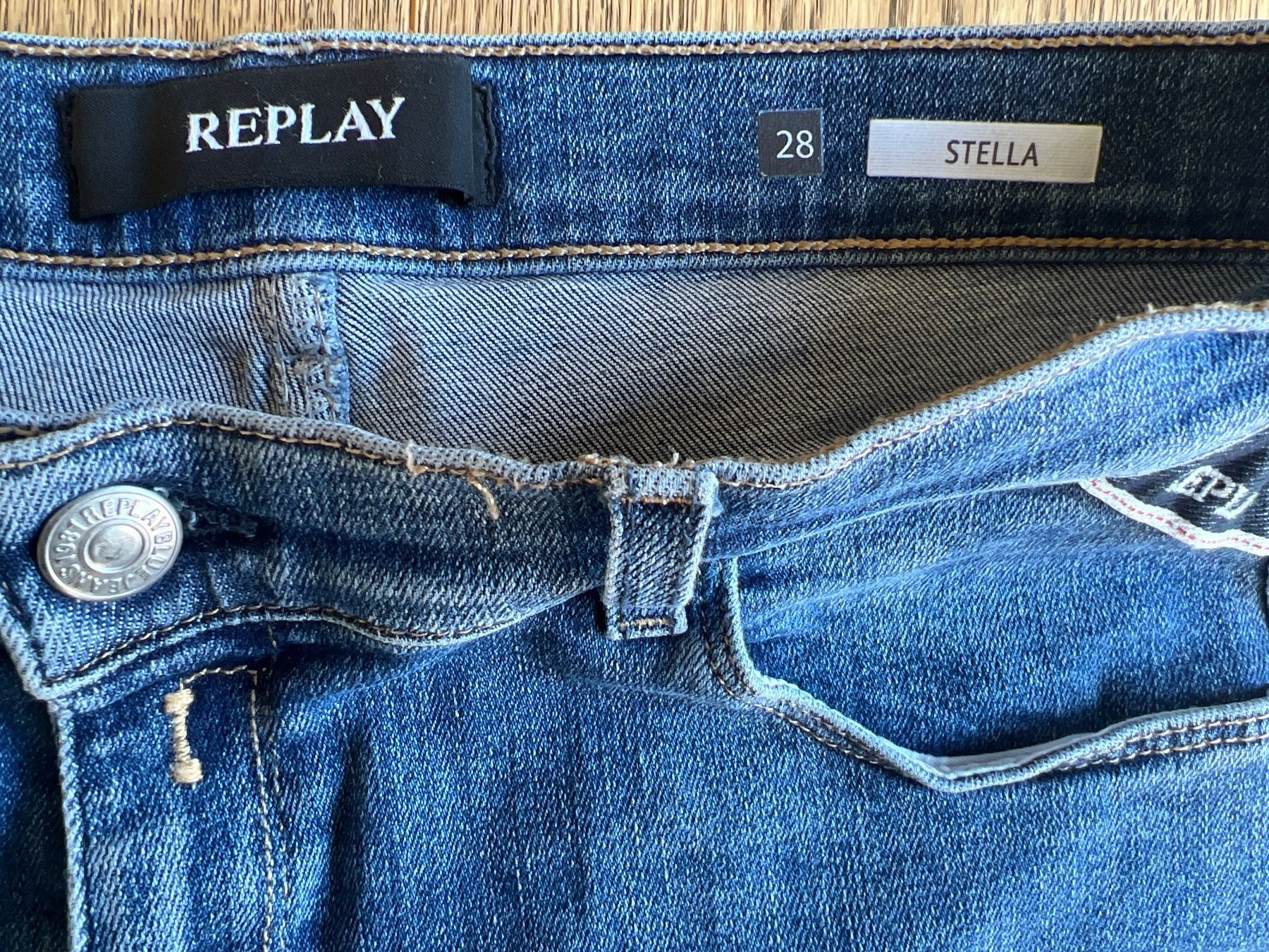 Replay Jeans: Jeans von Replay – Usato da Ins venduto da ann_wp7f 1