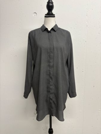 InWear lange Bluse Schwarz/Weiss gepunktet Gr. 32 oversize