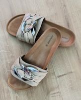Slipper Schuhe Gr. 41 neuwertig trendig