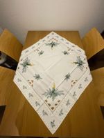 Weihnachtstischdecke, Kerzenmuster gestickt, 83x83xcm