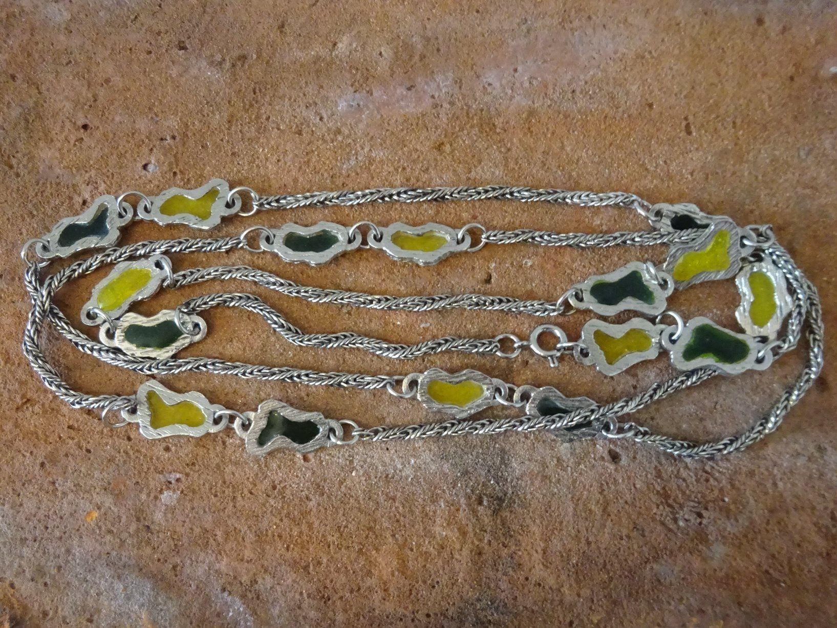 Ketten: Interessante Cloisonne Kette / 925 Silber – Gebraucht aus Esslingen von FetteSchnecke