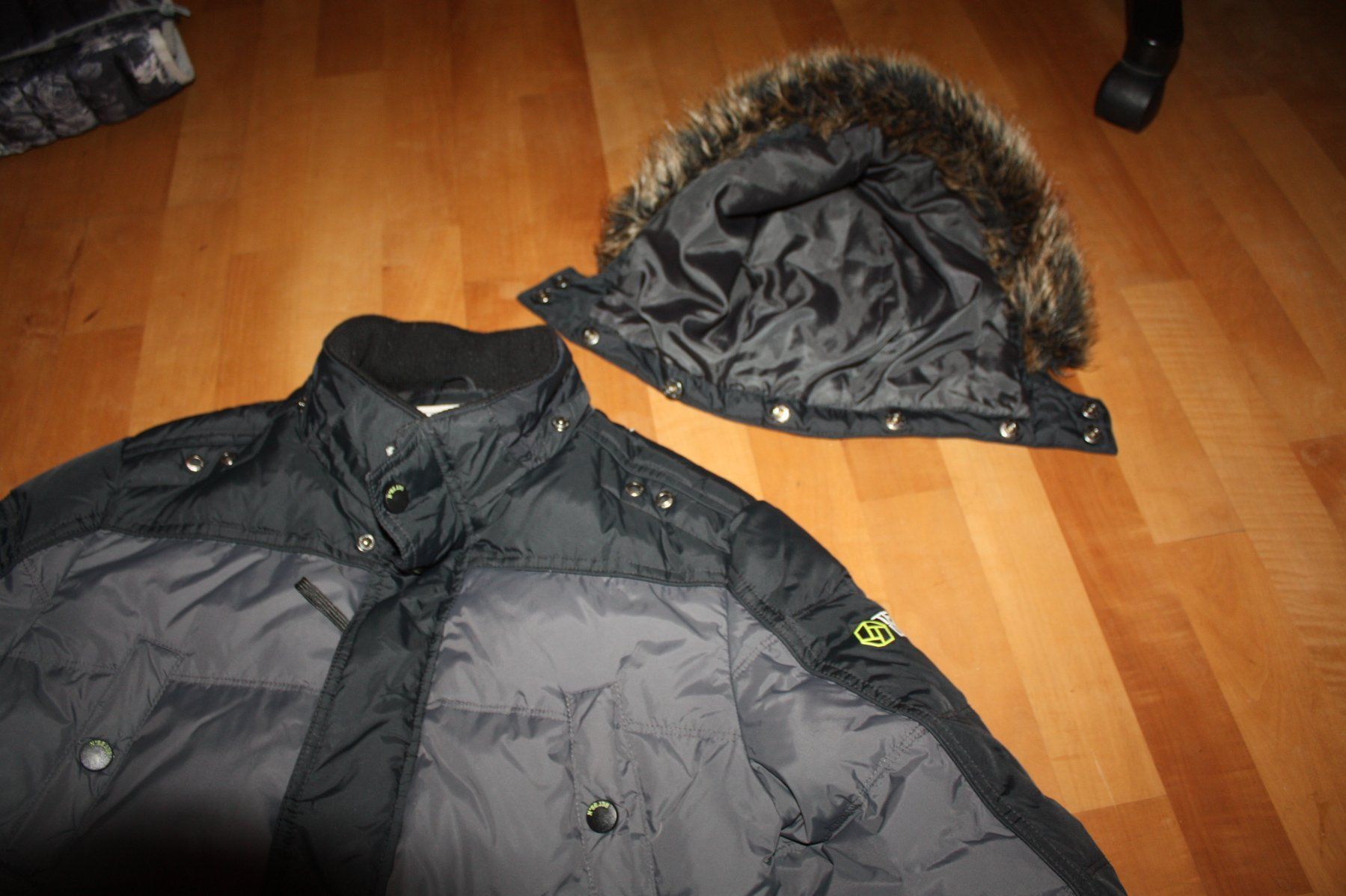 H&M Giacche & Cappotti: Junge Jacke – Usato da Effretikon venduto da Freedom2025 7