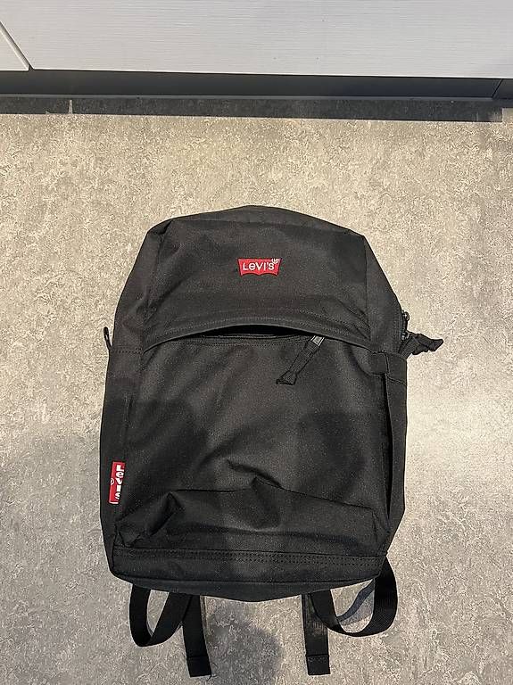 Sacs à dos: Levis Rucksack – D'occasion à Oberrüti par Jes_seei