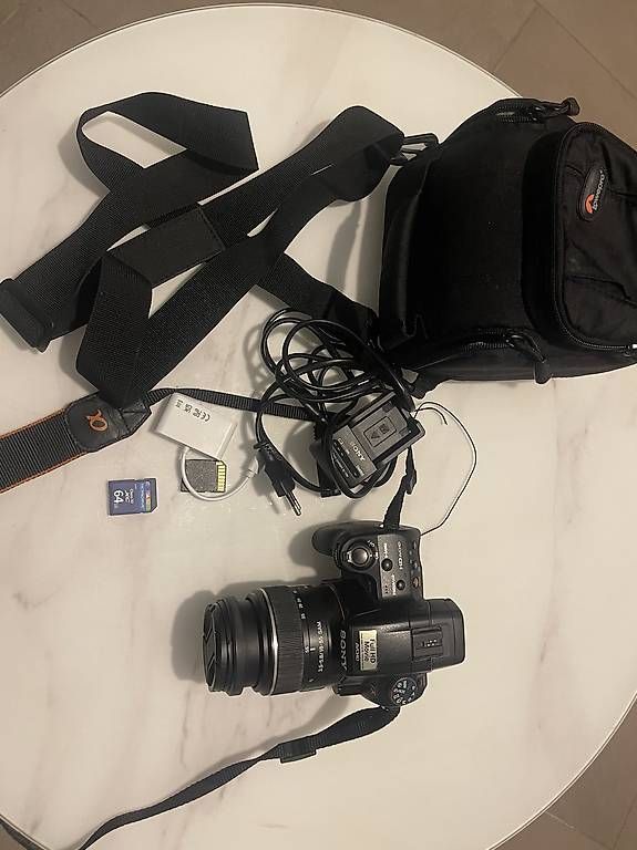 Sony Fotocamera: Camera sorry alpha slt-A55 avec son boite chargeur – Usato da Clarens venduto da mil_5hwj