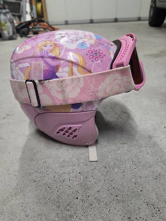 Helme: Kinder Skihelm Alpina – Gebraucht aus Rieden SG von Yogu 2