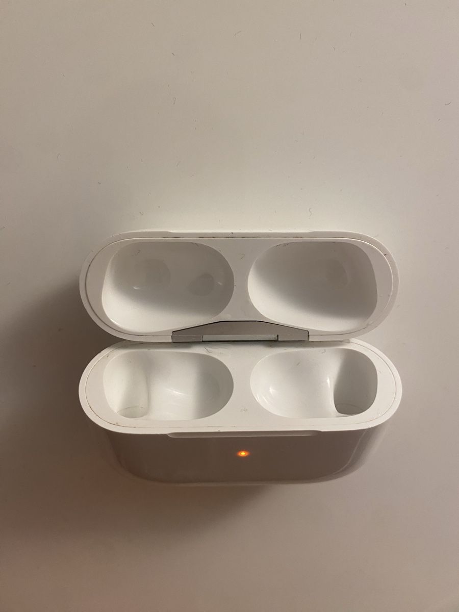 Apple Caricabatterie: Airpods pro case 1. generation – Nuovo (secondo la descrizione) da Glattpark(Opfikon) venduto da tri_hm8x 2