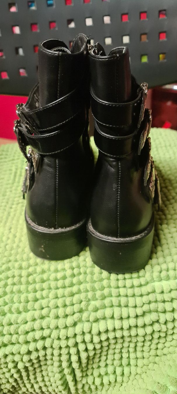 Scarpe da donna: Stiefelette – Usato da Bellerive VD venduto da Hermes5 4