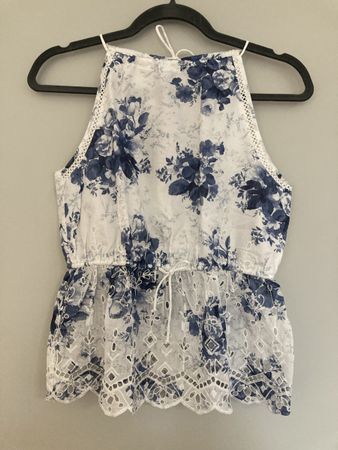 Forever New Baumwoll-Top mit Stickereien, Gr. 34, NEU,