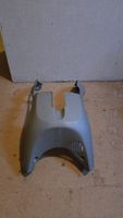 Piaggio Fly 125 – Boden / Trittbrett Unterseite