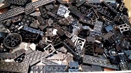 Lego 200 Schwarze Teile -T24