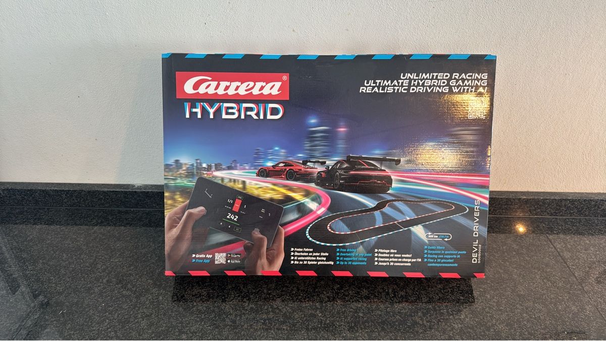 Carrera Piste: Carrera Hybrid Rennbahn mit App – Nuovo (secondo la descrizione) da Zürich venduto da Labor5