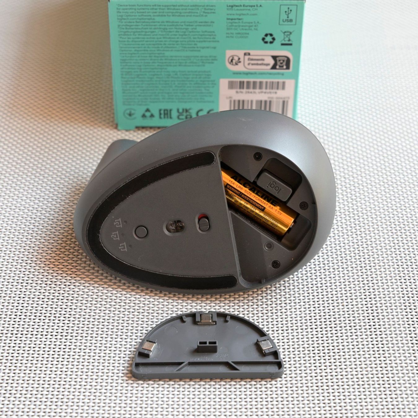 Logitech Souris: Logitech Lift Computermaus – D'occasion à Schwarzenburg par Angelo_001 2
