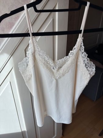 🤍Vero Moda Top Creme - Grösse XS