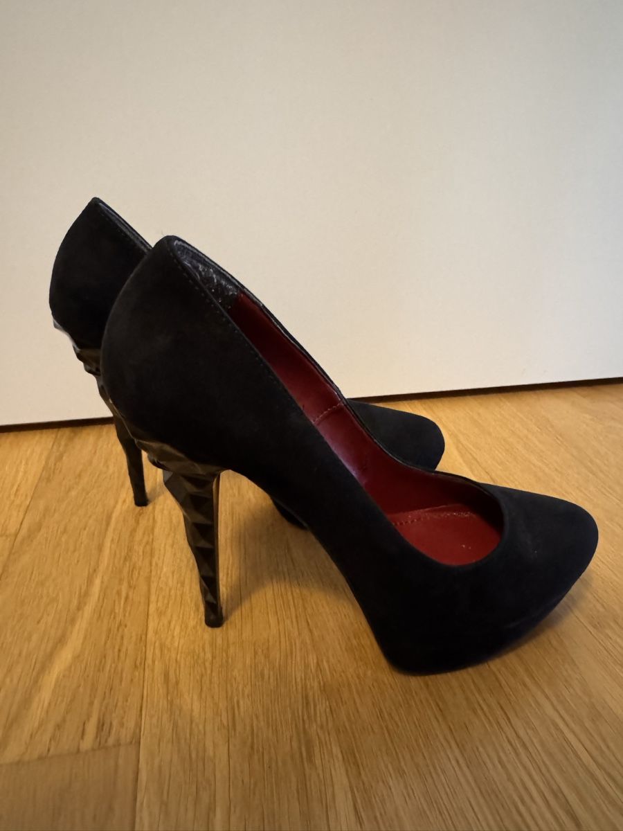 Scarpe da donna: Schwarze High Heels – Usato da Lenzburg venduto da CelinaS01 3